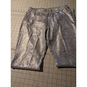 Snake print leggings